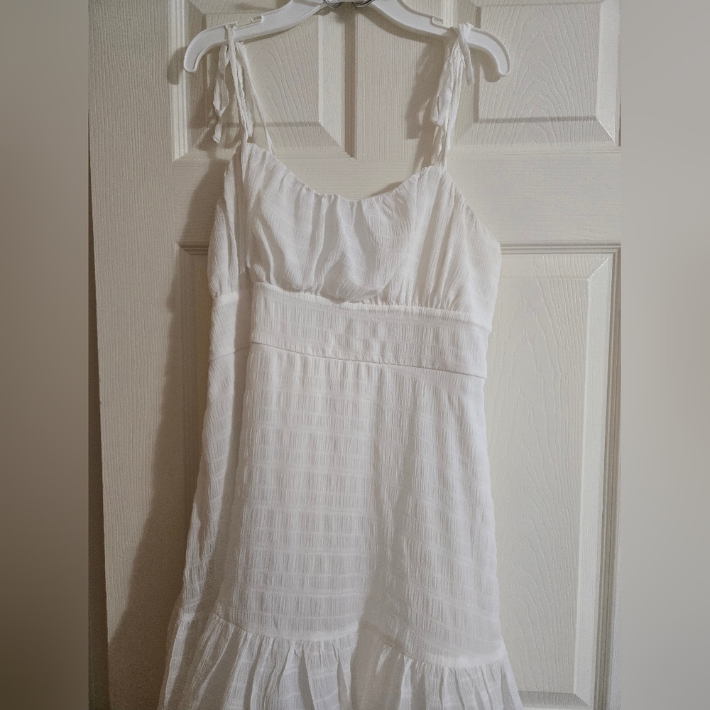 White "Spechless" summer dress in size XL - gently worn and in great condition